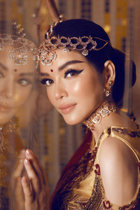 Lý Nhã Kỳ được mời tham gia thị trường phim ảnh Bollywood