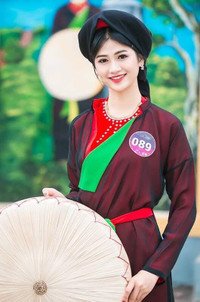 Cận cảnh cô gái 19 tuổi vừa đăng quang 