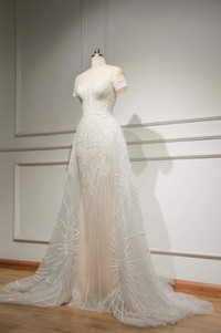 Ngắm chiếc váy sẽ được Tiểu Vy mặc trong đêm chung kết 