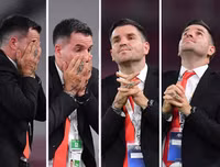 [ẢNH] Tự tin thái quá, HLV Indonesia chỉ biết ôm mặt khi thua đậm Thái Lan