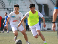 [ẢNH] Thua ngược 1-4, cựu vô địch THPT Hoàng Cầu dừng bước