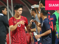 [ẢNH] 'Messi Việt' hội ngộ 'Messi Thái' sau trận hòa không bàn thắng