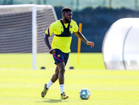 [ẢNH] Messi và đồng đội hào hứng trở lại sân tập sau cách ly