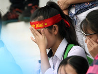 Sắc thái cảm xúc đáng yêu của nữ sinh Hà Nội khi xem penalty