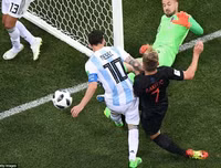 [ẢNH] Messi hóa 