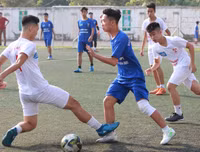 [ẢNH] Khoảnh khắc lượt trận 8h sáng nay 20-10