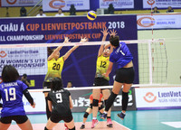 [ẢNH] Dàn chân dài 