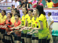 [ẢNH] Dàn chân dài 