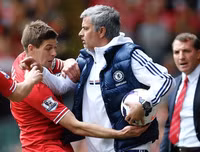 [ẢNH] Liverpool từng cay đắng mất chức vô địch bởi Chelsea như thế nào?