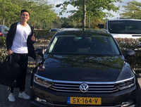 [ẢNH] Đoàn Văn Hậu được giao xe sang gì ở Hà Lan?