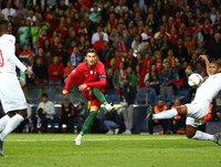 [ẢNH] Ở tuổi 34, Ronaldo vẫn bùng nổ dữ dội như còn đôi mươi