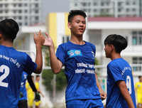 [ẢNH] So tài quyết liệt trong ngày khai mạc Giải bóng đá học sinh THPT Hà Nội 2019