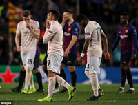 [ẢNH] Messi phá bỏ 