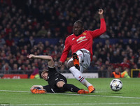 [ẢNH] M.U thua ê chề và bị loại khỏi Champions League như thế nào?