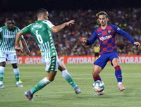 [ẢNH] Griezmann lập tuyệt phẩm và đây là phản ứng của Messi