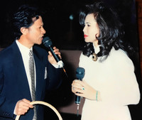 Ngỡ ngàng trước đẹp thời trẻ của nữ danh ca Thanh Tuyền