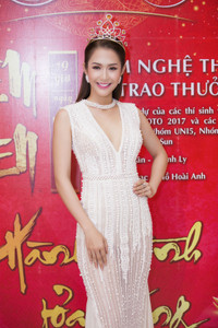 Ngẩn ngơ trước vẻ đẹp của cựu 