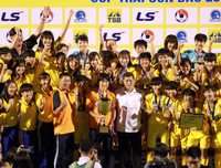 [ẢNH] Nữ TP.HCM vô địch thuyết phục, chủ nhà Hà Nam gây thất vọng