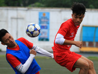 [ẢNH] THPT Dương Xá vượt qua THPT Nguyễn Tất Thành sau bữa tiệc bóng đá