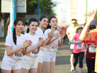 [ẢNH] Dàn Hoa hậu và người đẹp gây sốt ở giải Việt dã toàn quốc 2019