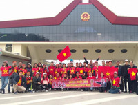 Hàng ngàn CĐV Việt Nam đang đổ về Thường Châu cổ vũ đội tuyển U23