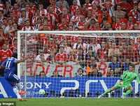[ẢNH] Những khoảnh khắc đầy ám ảnh của Bayern Munich trước Chelsea