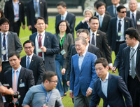 Tổng thống Hàn Quốc giao lưu cùng U23 Việt Nam: Không có bão tuyết, các bạn đã vô địch