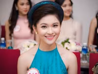 [ẢNH] Dàn mỹ nhân tham gia chạy Việt dã toàn quốc báo Tiền Phong 2018