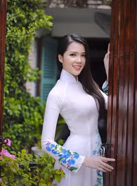 [ẢNH] Dàn mỹ nhân tham gia chạy Việt dã toàn quốc báo Tiền Phong 2018