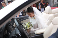 MC Phí Linh rạng rỡ hạnh phúc trong ngày cưới