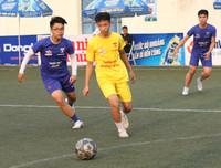 [Ảnh] Quyết liệt cuộc đua vé đi tiếp của 32 đội bóng trong lượt trận chiều 1-11