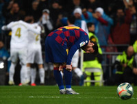 [ẢNH] Dự khán Siêu kinh điển, Ronaldo khoái chí nhìn Messi bạc nhược trước Real