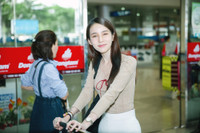 Hoa hậu Hương Giang đọ sắc cùng Á hậu Chuyển giới quốc tế