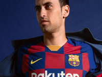 [ẢNH] Messi và đồng đội mặc áo đấu phá cách táo bạo của Barca