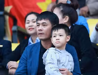 [Ảnh] Đội bóng xứ Nghệ phấn khích với chức vô địch lịch sử