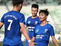 [ẢNH] Những khoảnh khắc ấn tượng loạt trận sáng 27-10