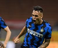 [ẢNH] Ngắm áo đấu của các CLB lớn ở châu Âu mùa tới