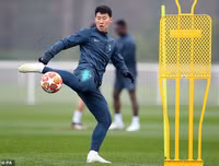 [ẢNH] Man City phấn chấn, chờ 