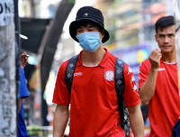 [ẢNH] Công Phượng kín như bưng hội quân cùng đồng đội