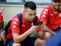 [ẢNH] Công Phượng kín như bưng hội quân cùng đồng đội