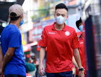 [ẢNH] Công Phượng kín như bưng hội quân cùng đồng đội