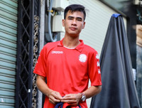 [ẢNH] Công Phượng kín như bưng hội quân cùng đồng đội