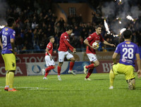 [ẢNH] Hòa khó tin và mất chức vô địch, cầu thủ Hà Nội khóc đẫm nước mắt