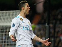 [ẢNH] Đội hình mạnh khủng khiếp kết hợp giữa Bayern và Real