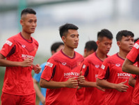 [ẢNH] Cầu thủ Việt kiều gây ấn tượng mạnh khi tập trung ĐT U22 Việt Nam