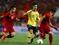 [ẢNH] Quang Hải bị 