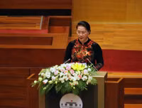 Những hình ảnh từ nghị trường Quốc hội trong ngày khai mạc kỳ họp thứ 5