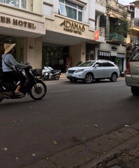 Vợ cũ Lâm Vinh Hải ra Hà Nội phẫu thuật thẩm mỹ, quyết làm lại cuộc đời