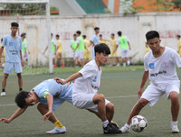 [ẢNH] THPT Ngô Sỹ Liên vào vòng 1/8 sau cuộc rượt đuổi tỷ số nghẹt thở