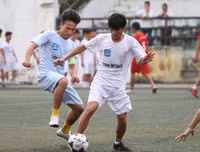 [ẢNH] THPT Ngô Sỹ Liên vào vòng 1/8 sau cuộc rượt đuổi tỷ số nghẹt thở